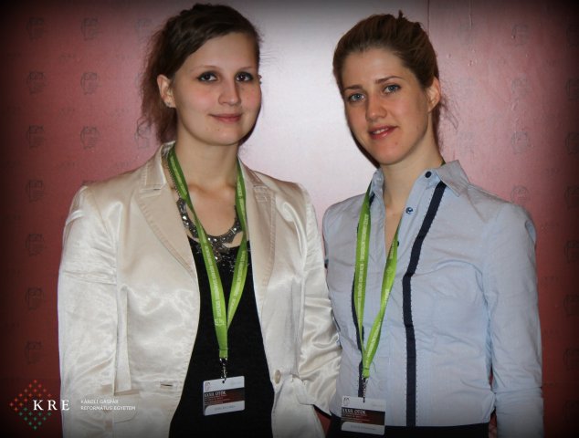 OTDK fal előtt készült képek